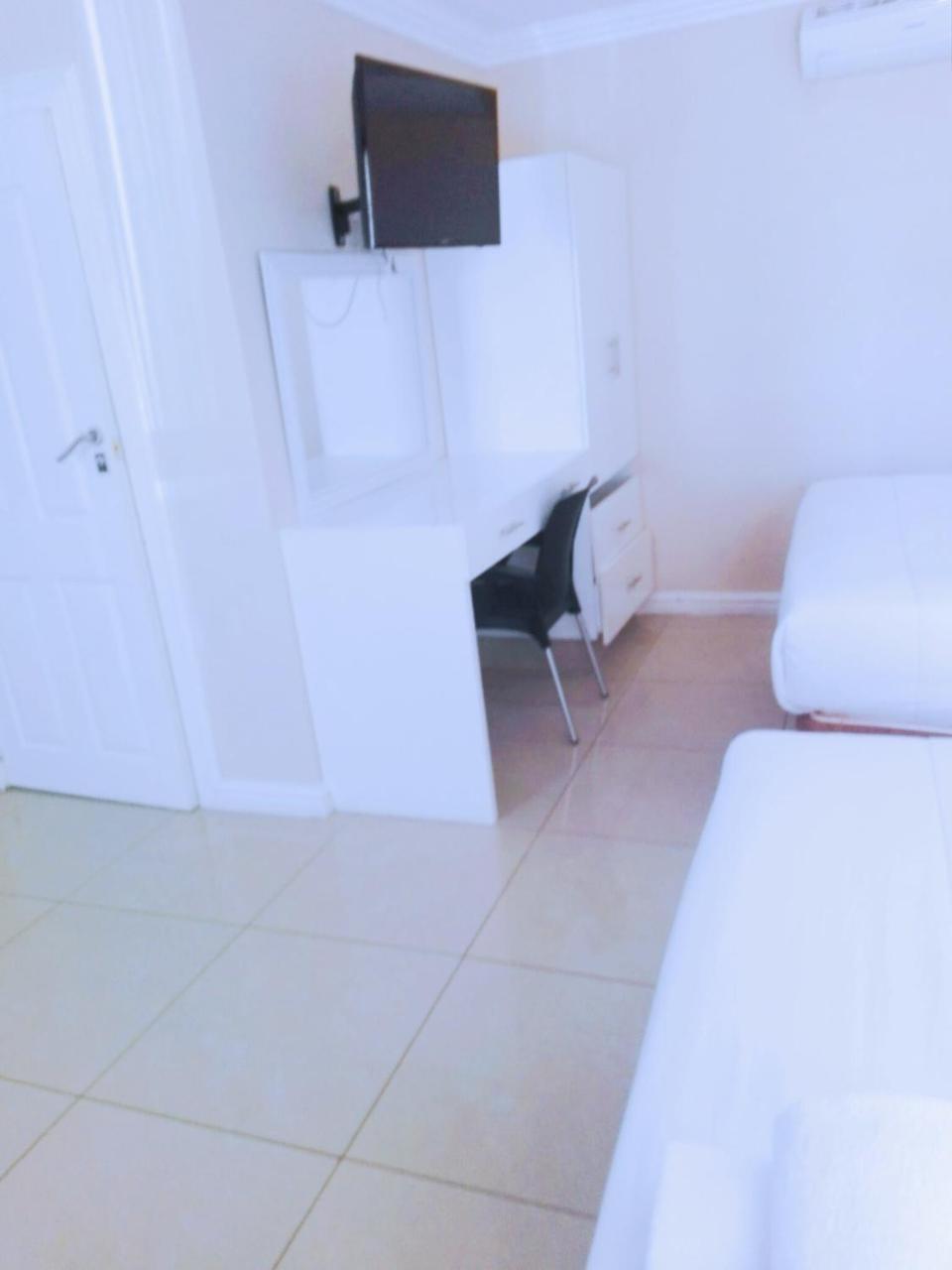 Bayside Hotel Pinetown New Germany Bagian luar foto
