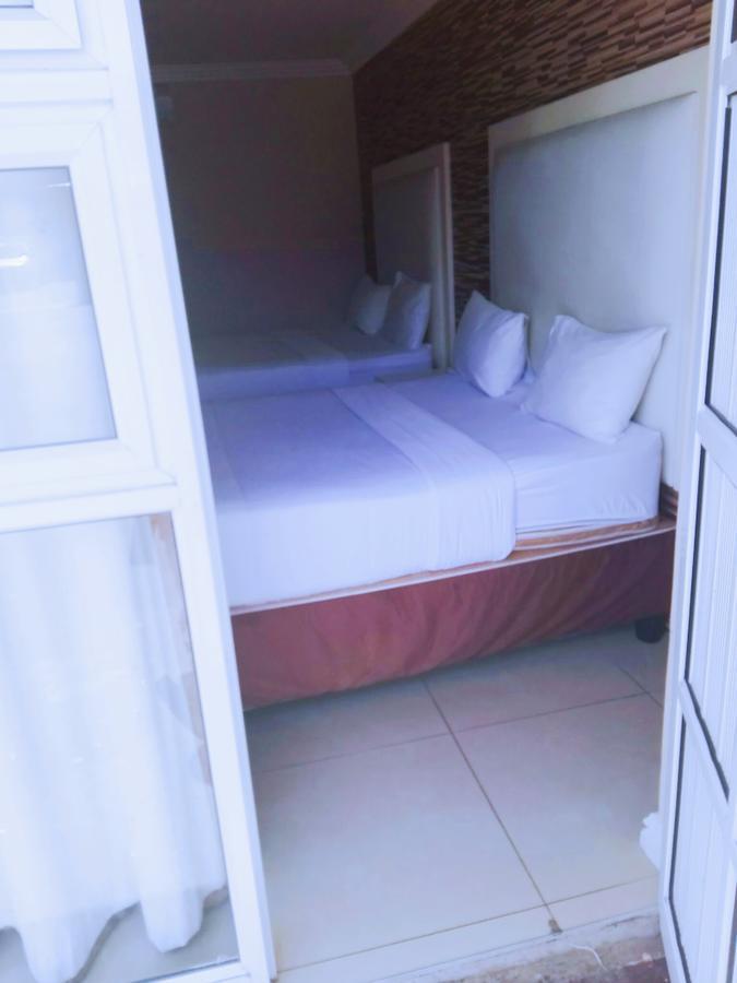Bayside Hotel Pinetown New Germany Bagian luar foto
