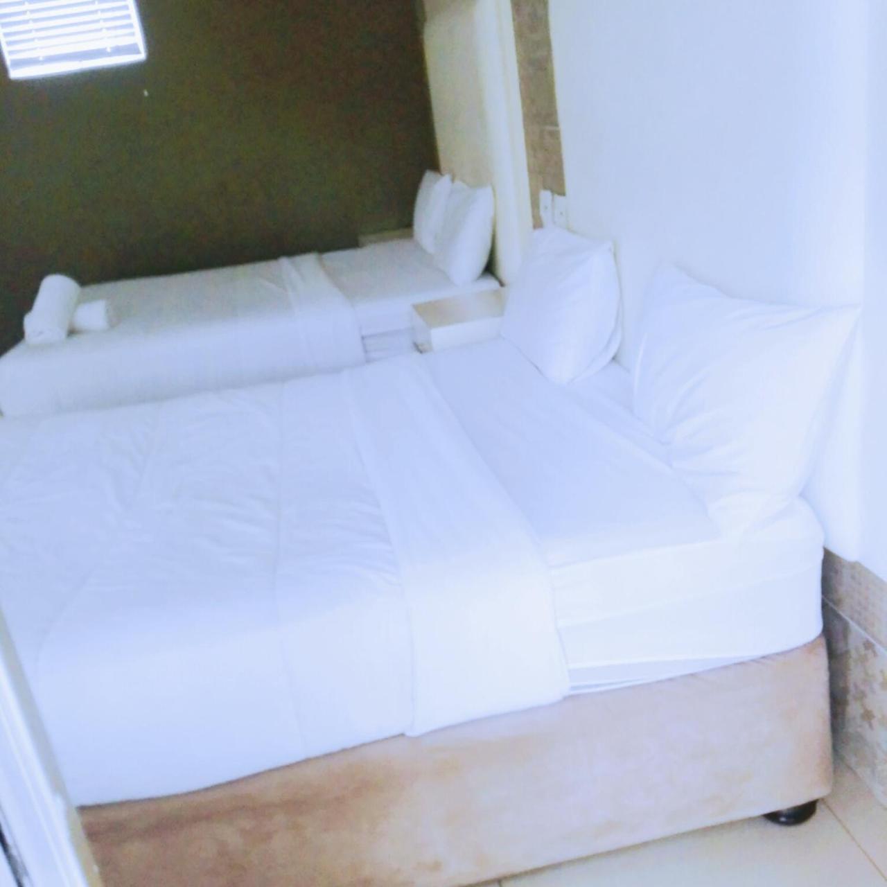 Bayside Hotel Pinetown New Germany Bagian luar foto